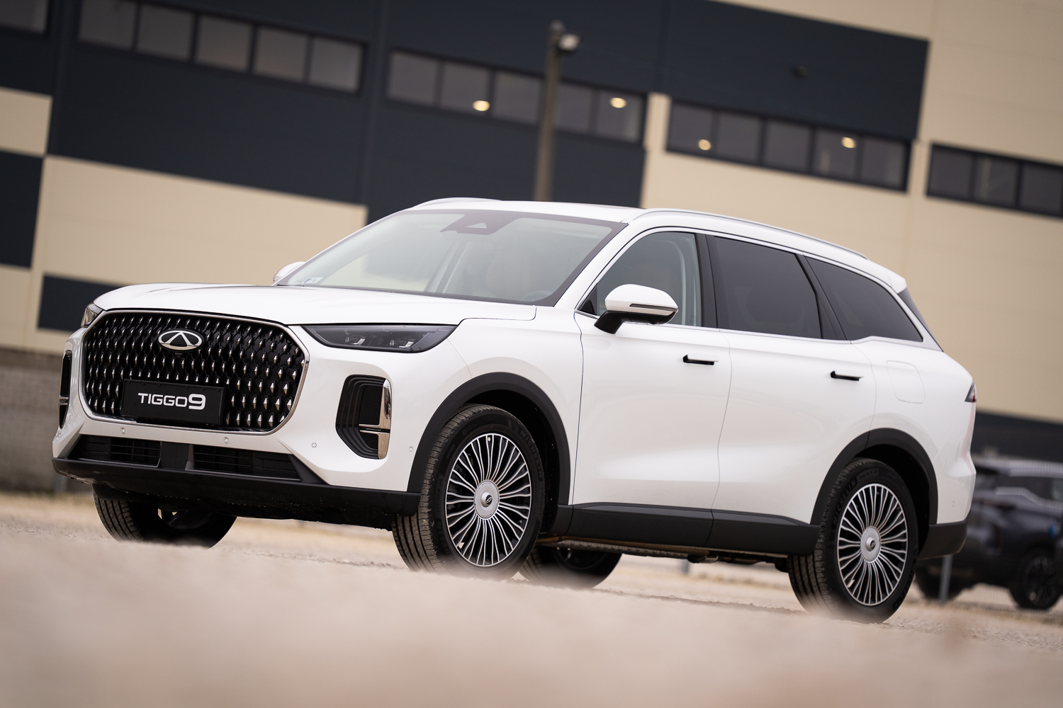 Chery Tiggo SUV Tiggo 9 modell a Chery M3-nál